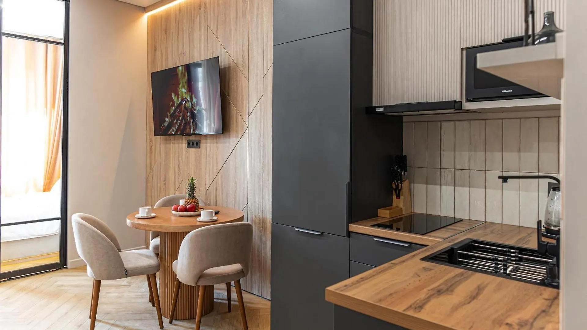 Glownest Apartment Near Mega Almaty 0*,