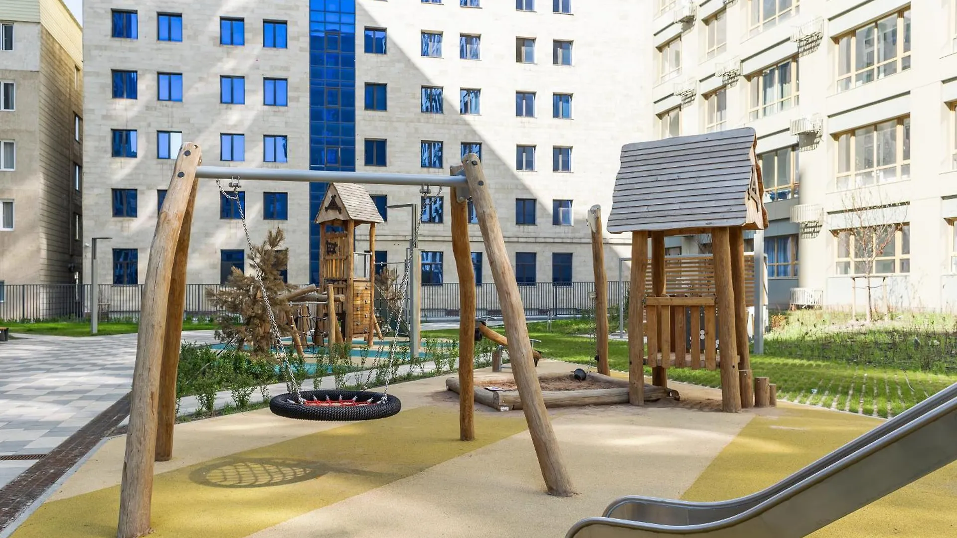 Glownest Apartment Near Mega Almaty