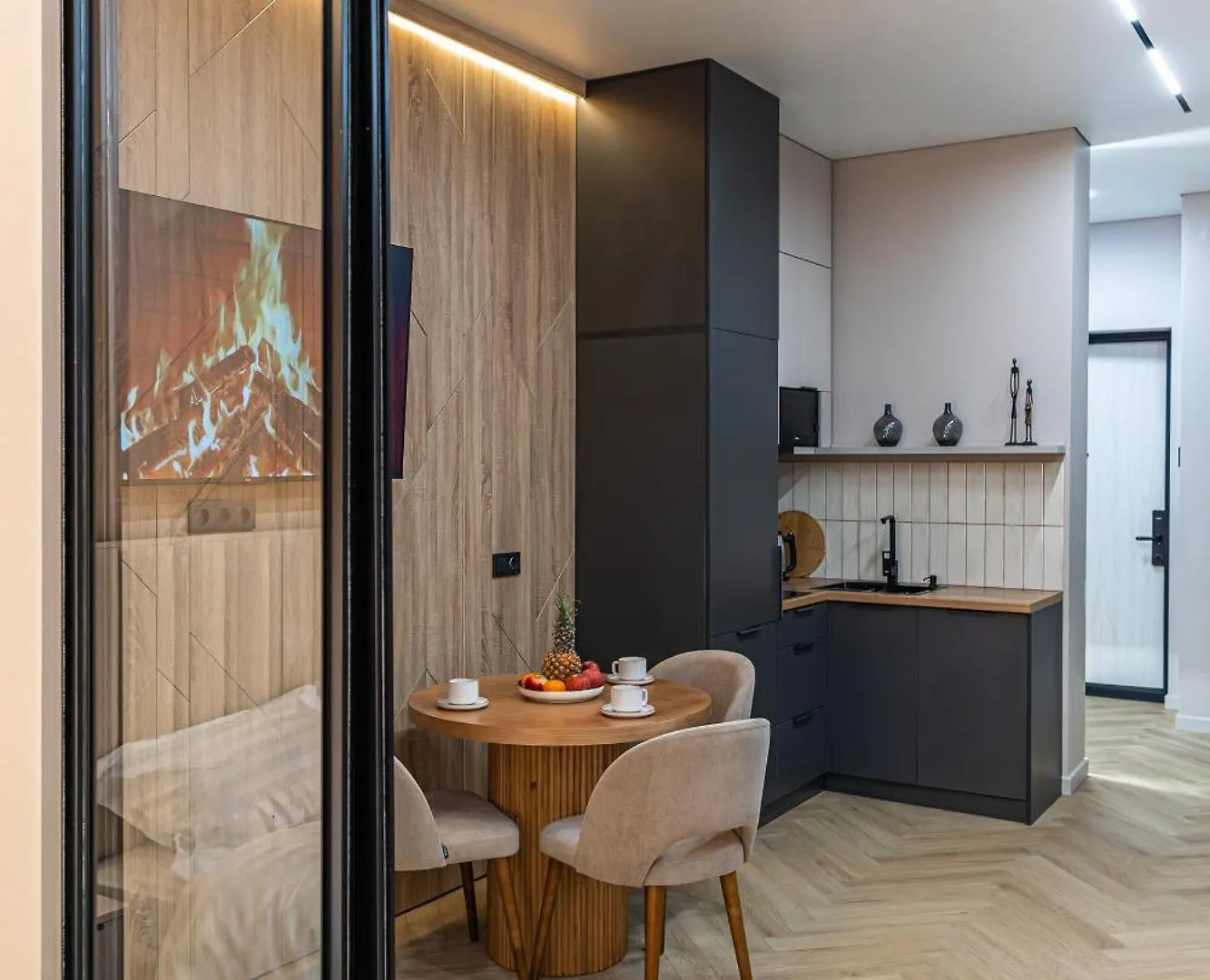 Glownest Apartment Near Mega Ałma Ata