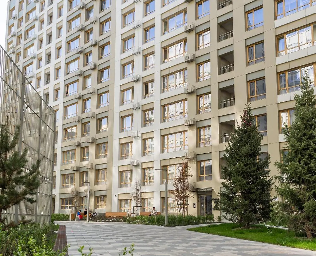 Glownest Apartment Near Mega Almaty