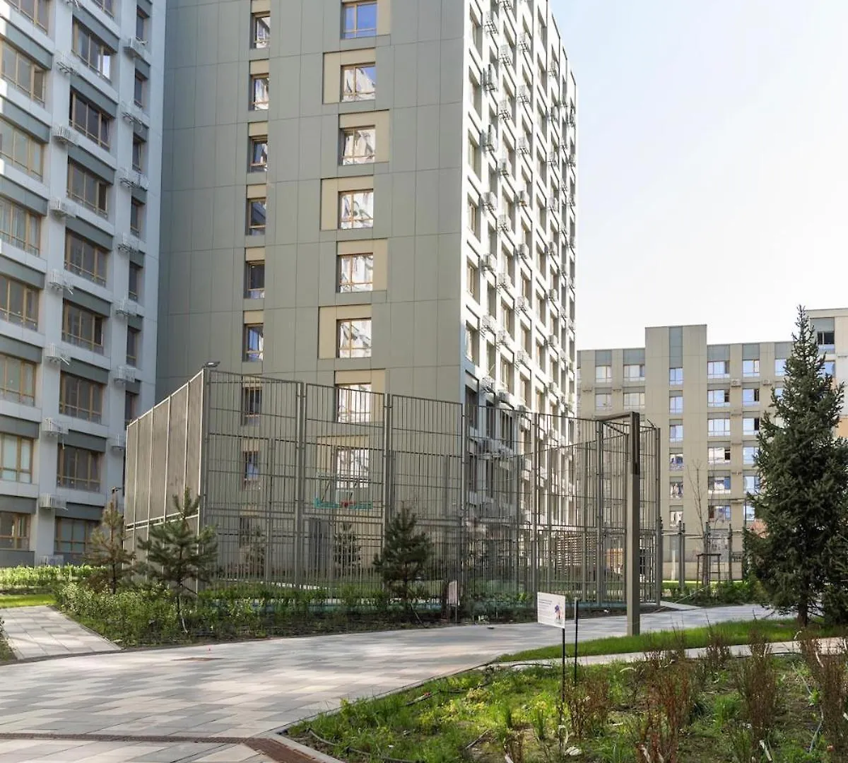 Glownest Apartment Near Mega Almaty